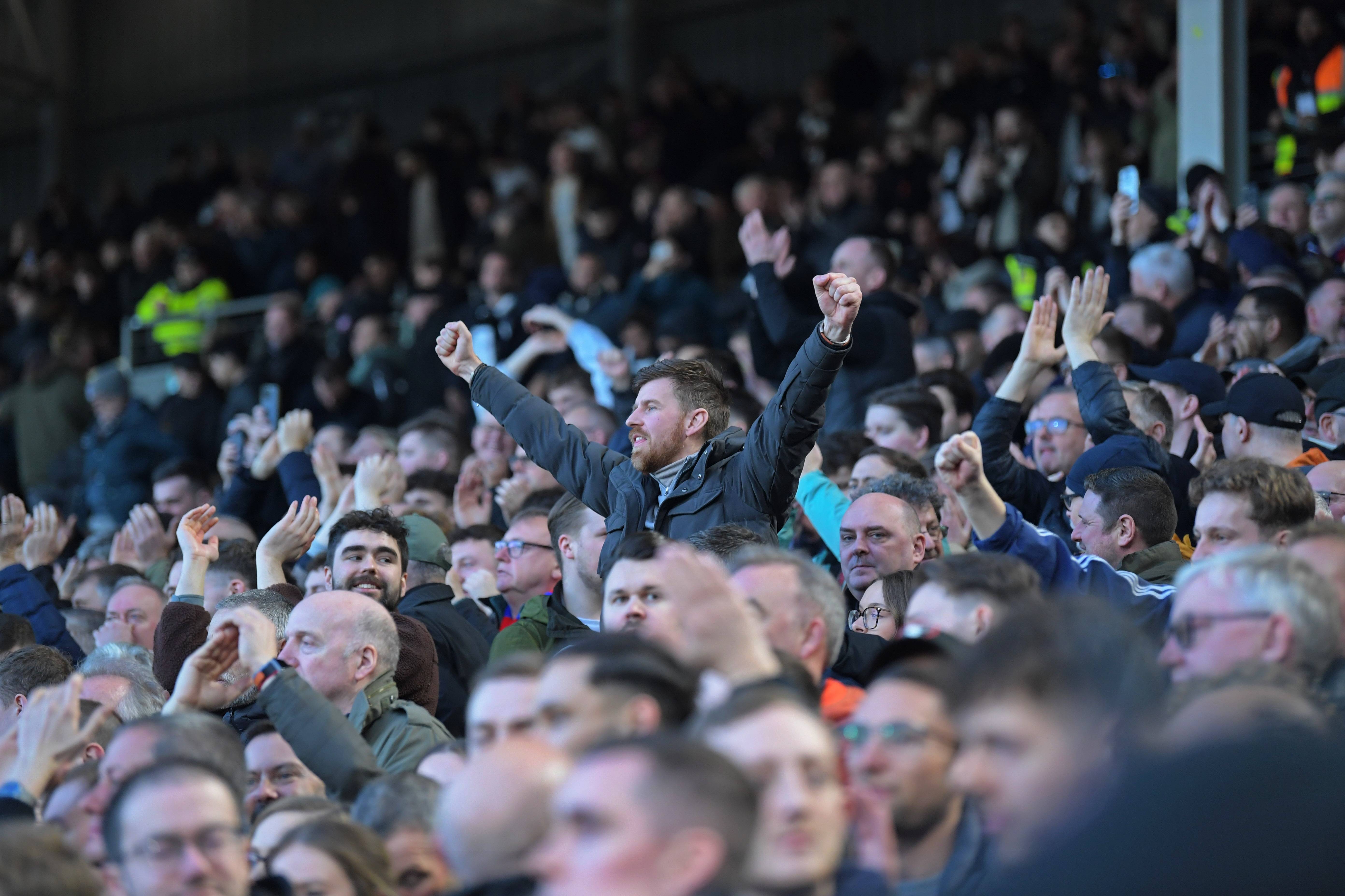 PG电子游戏-多轮比赛揭开帷幕，激烈角逐正在展开