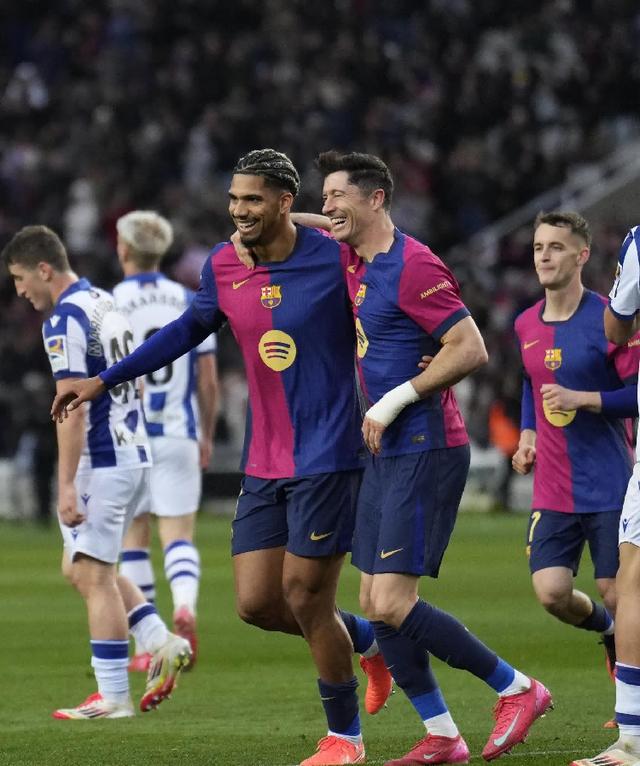 球员巨星级表现引领球队获胜