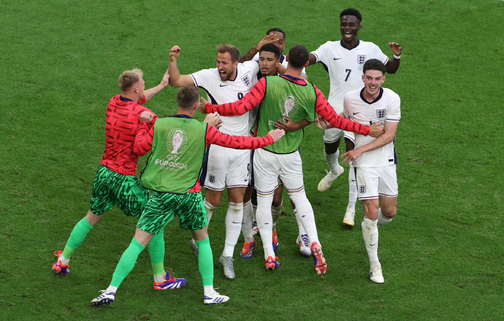 PG电子官方-英格兰不敌斯洛伐克，国家联赛实力较量