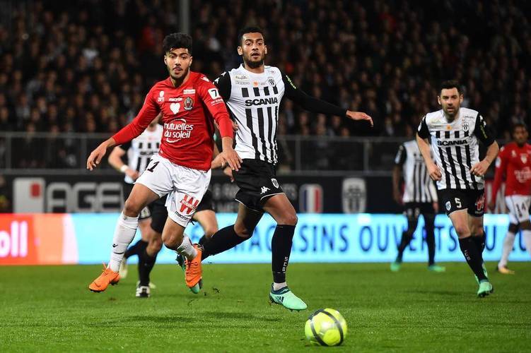 PG电子官网-昂热主场战平，保级形势依旧严峻