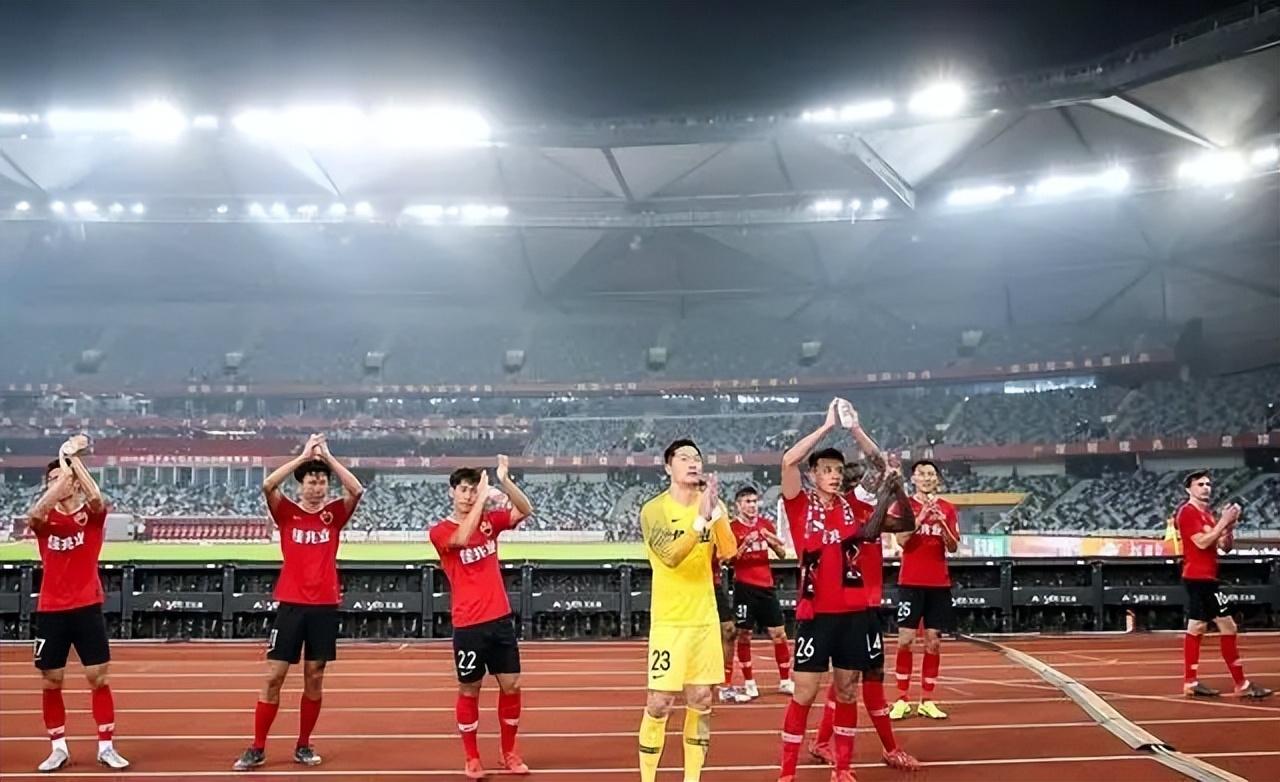 关于青岛黄海客场战平河北华夏幸福,保持不败纪录的信息 关于青岛黄海客场战平河北华夏幸福,保持不败纪录的信息