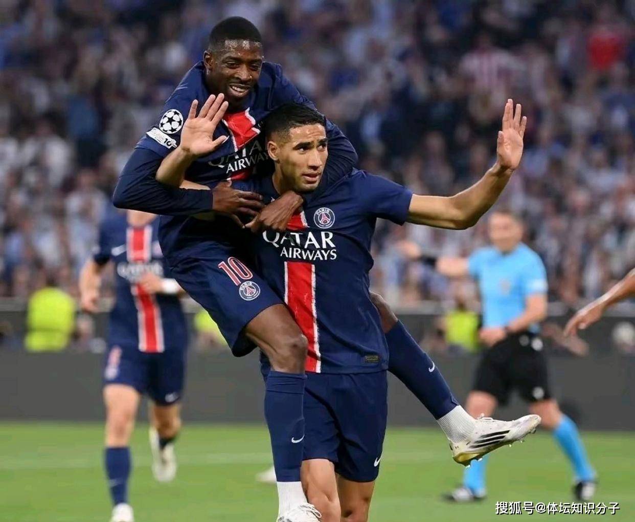 巴萨球星受伤退出比赛,球迷忧心不已 巴萨球星受伤退出比赛,球迷忧心不已