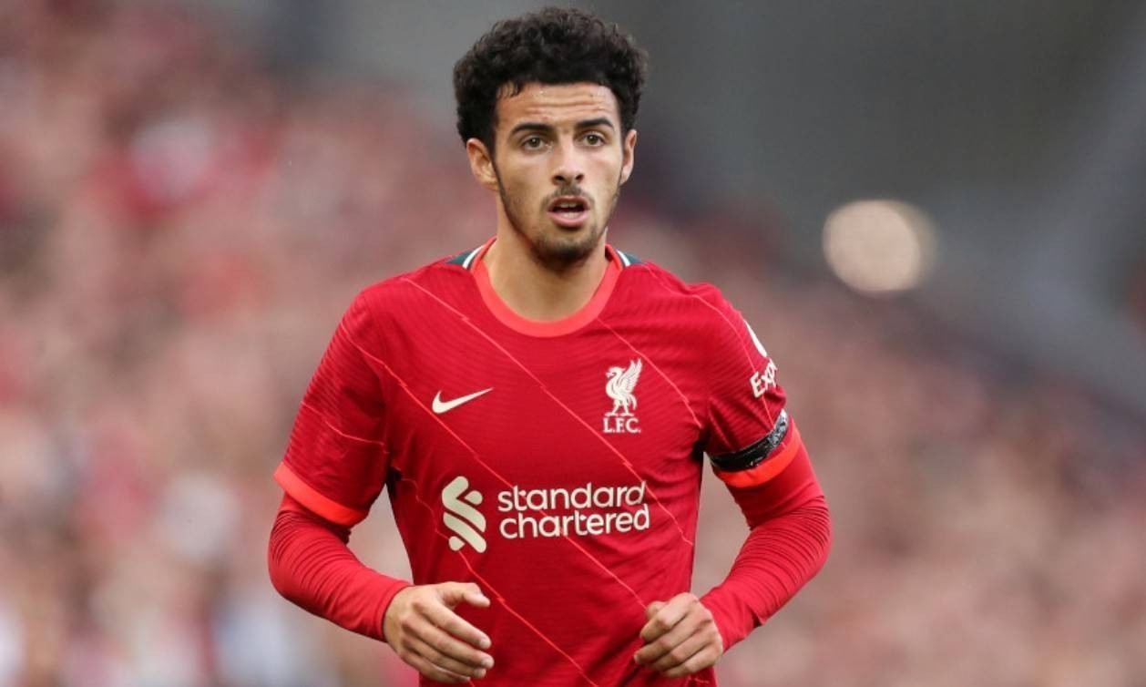 关于利物浦队医透露前锋伤情,恢复将花费数周时间的信息 关于利物浦队医透露前锋伤情,恢复将花费数周时间的信息