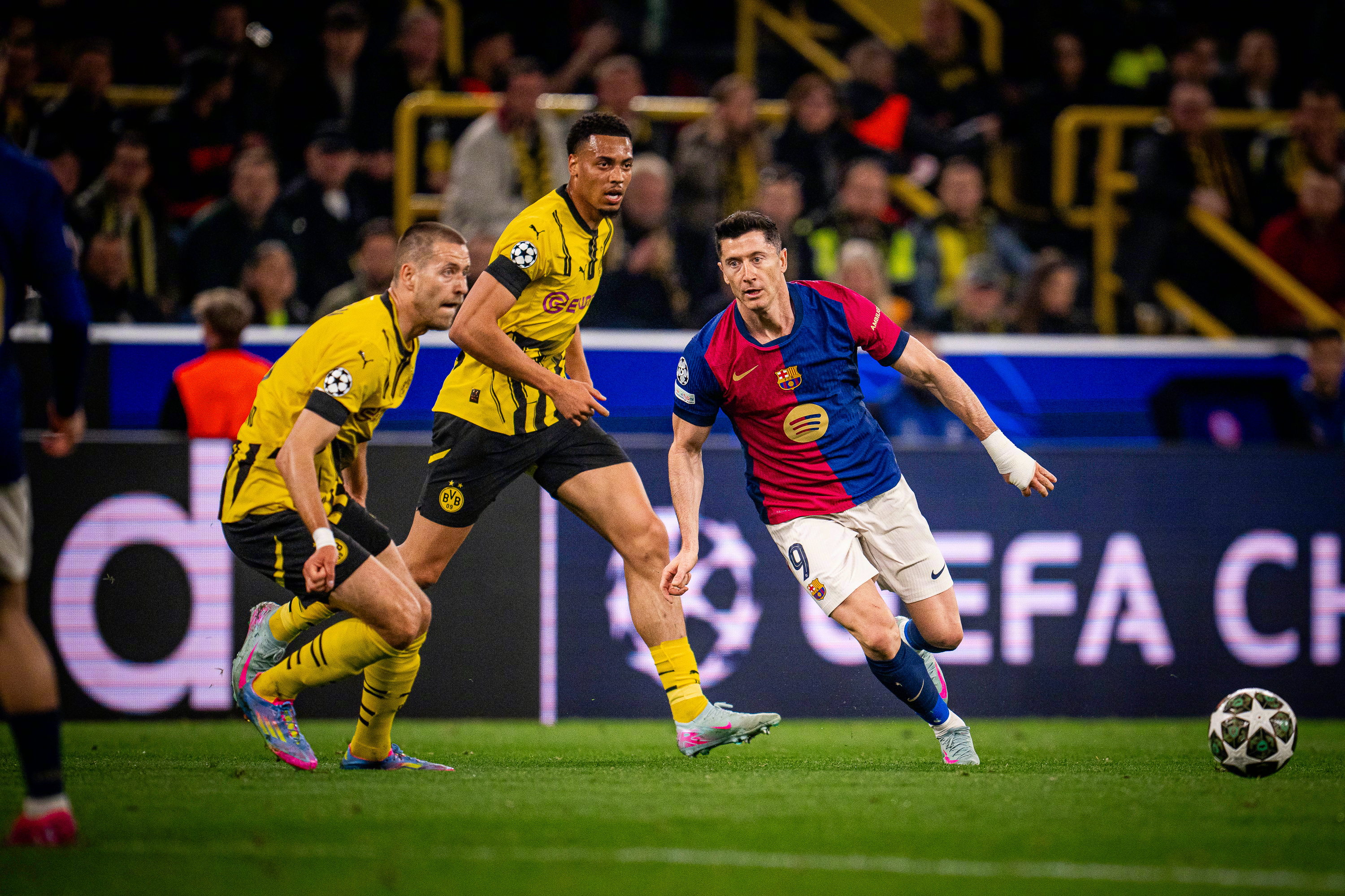 巴萨客场战胜对手,豪取三分 巴萨客场战胜对手,豪取三分