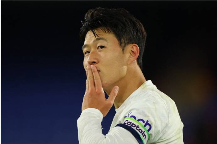 建业前锋制胜球入网,助球队连胜保持不败 建业前锋制胜球入网,助球队连胜保持不败