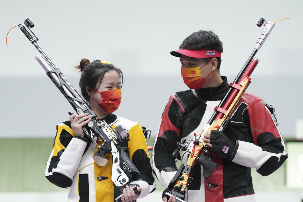 关于创造历史的新纪录,全体运动员豪气冲天的信息 关于创造历史的新纪录,全体运动员豪气冲天的信息