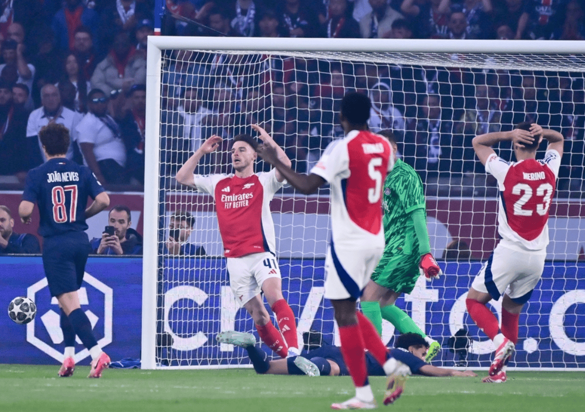 英格兰豪强稳定发挥,双杀对手晋级下一轮 英格兰豪强稳定发挥,双杀对手晋级下一轮