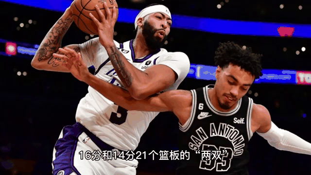 篮网主场击败太阳,晋级季后赛 篮网主场击败太阳,晋级季后赛