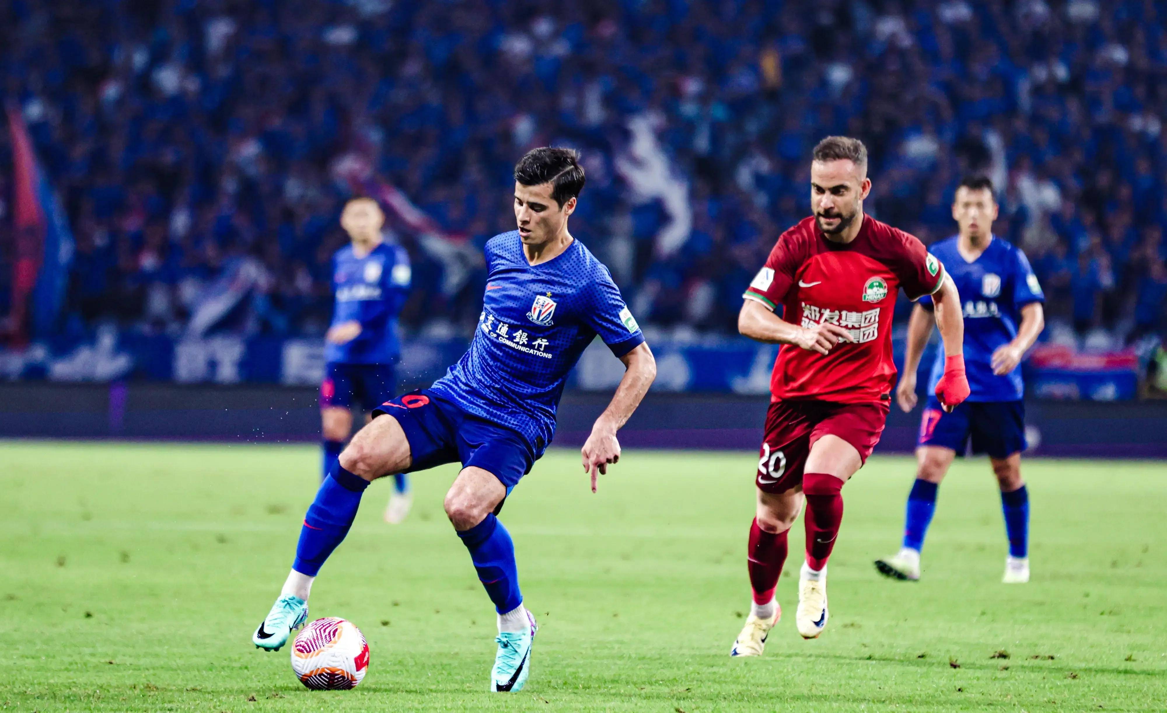 巴黎圣日耳曼折戟曼联，小组出局遗憾