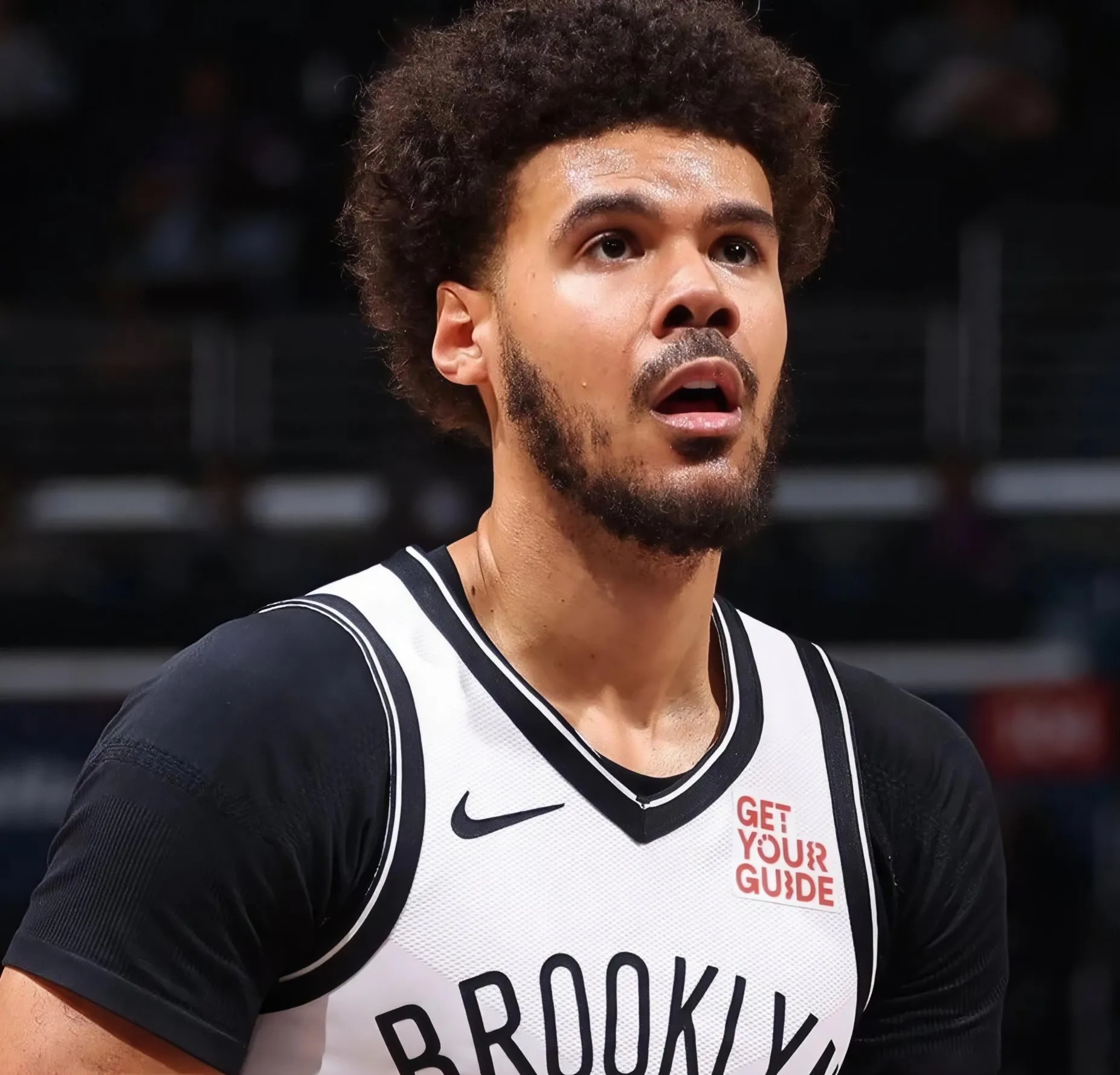 篮网客场战胜76人,厄文发挥出色 篮网客场战胜76人,厄文发挥出色