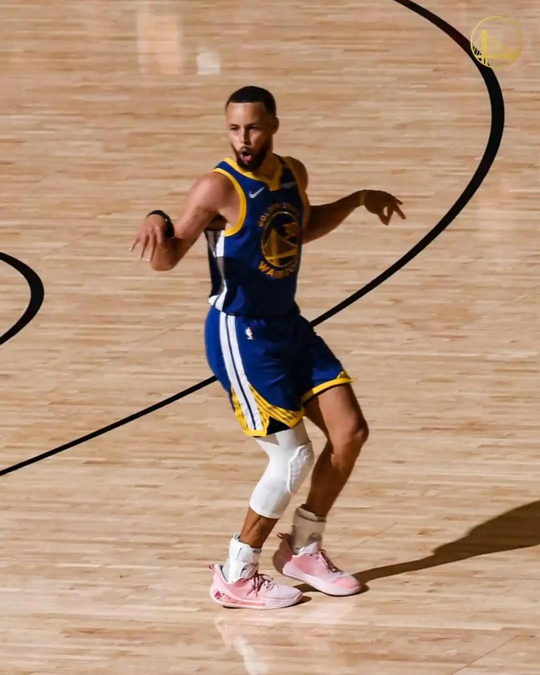 NBA总决赛G1:火箭力克勇士取得开门红 NBA总决赛G1:火箭力克勇士取得开门红