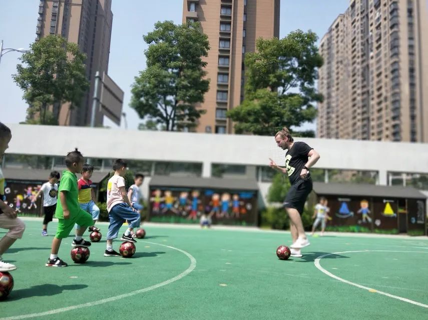 关于强手如云:女足锻炼计划备受瞩目的信息 关于强手如云:女足锻炼计划备受瞩目的信息