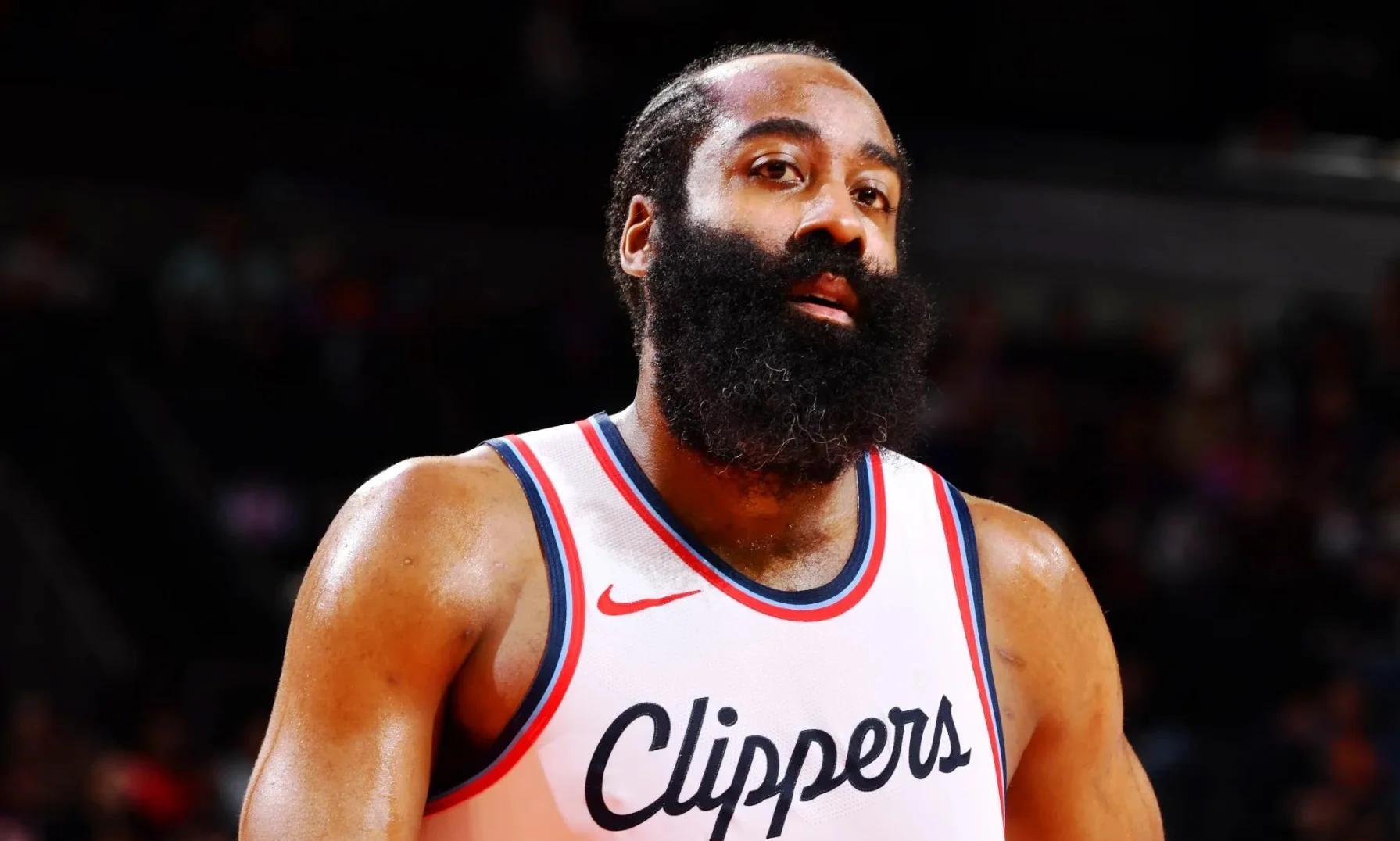 快船成功逆转太阳,晋级季后赛次轮 快船成功逆转太阳,晋级季后赛次轮