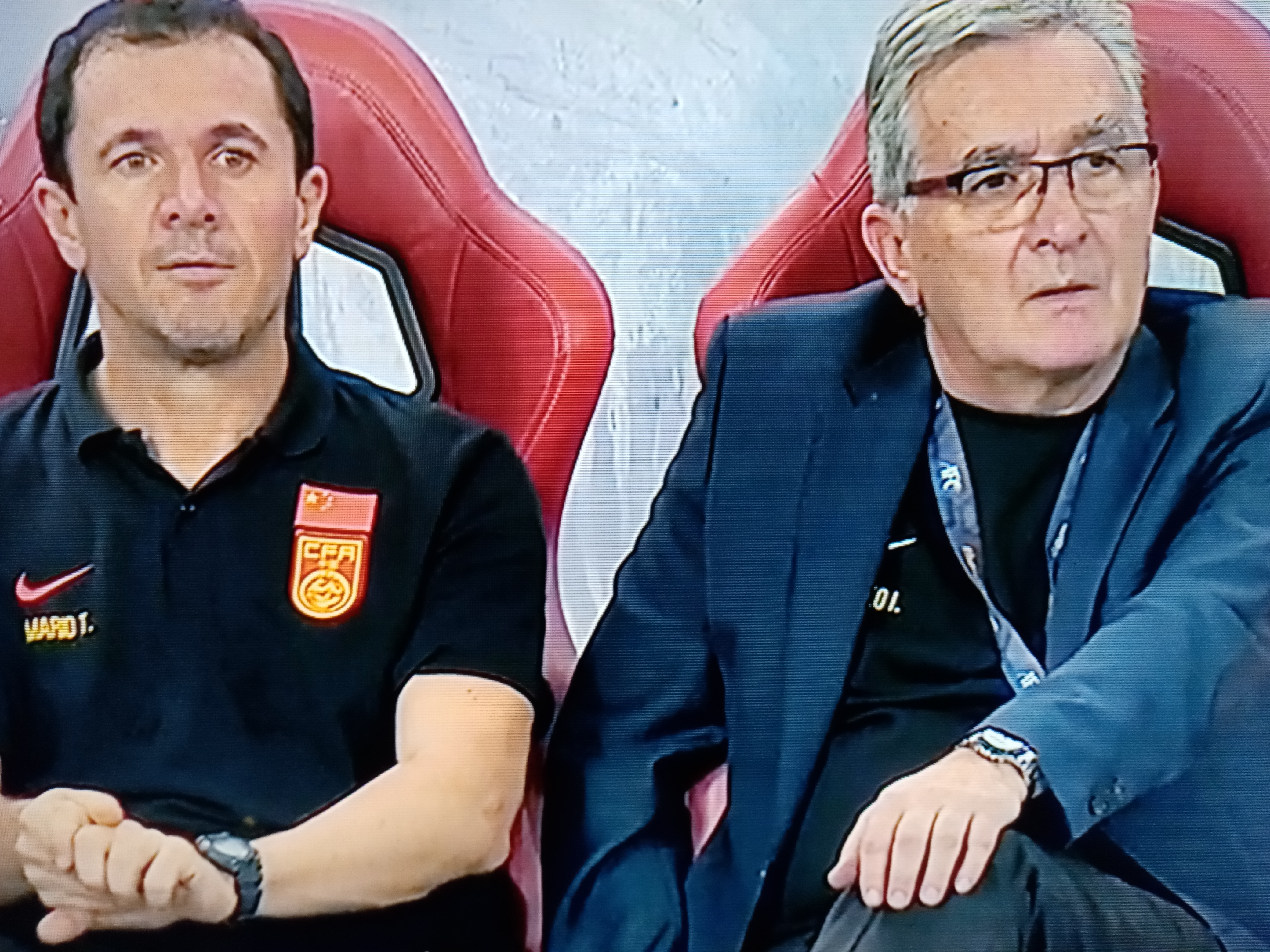 里尔队客场逼平波尔多,排名稳定 里尔队客场逼平波尔多,排名稳定