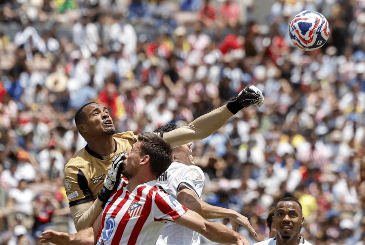 欧洲球队提前出局,巨星沮丧离场的简单介绍 欧洲球队提前出局,巨星沮丧离场的简单介绍