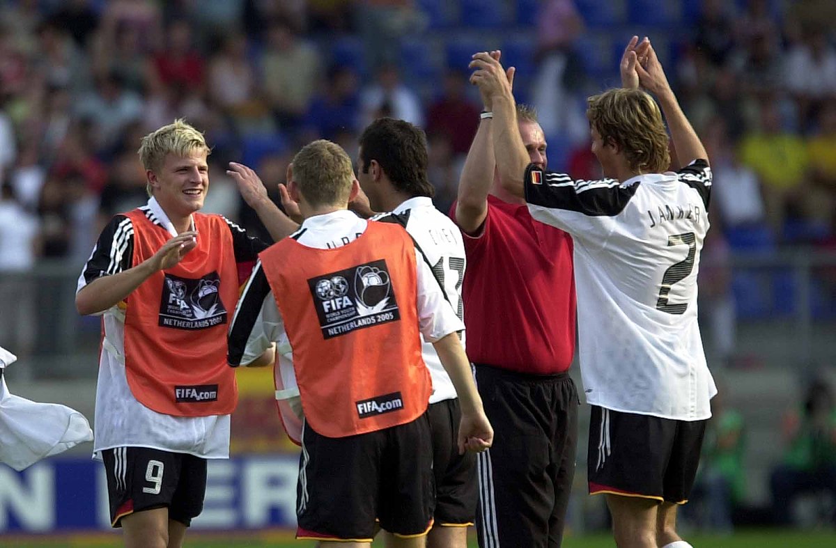 PG电子试玩-荷兰球队客场告捷，欧战资格迫近