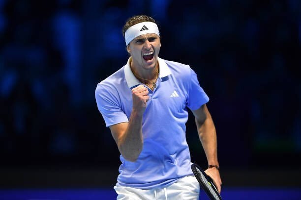 法网碾压ATP总决赛,兹维列夫刷新纪录 法网碾压ATP总决赛,兹维列夫刷新纪录