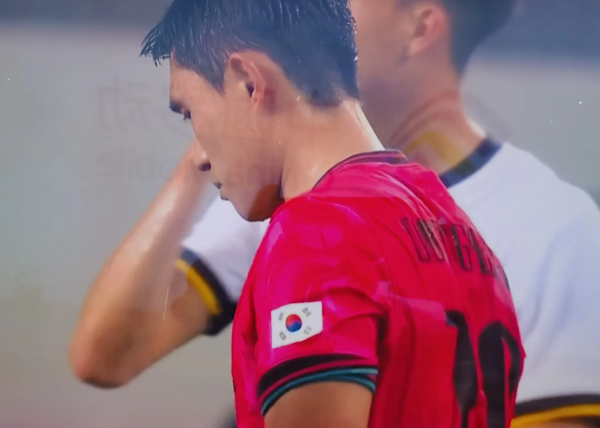 日本队鏖战奥地利队,许昕统治全场 日本队鏖战奥地利队,许昕统治全场